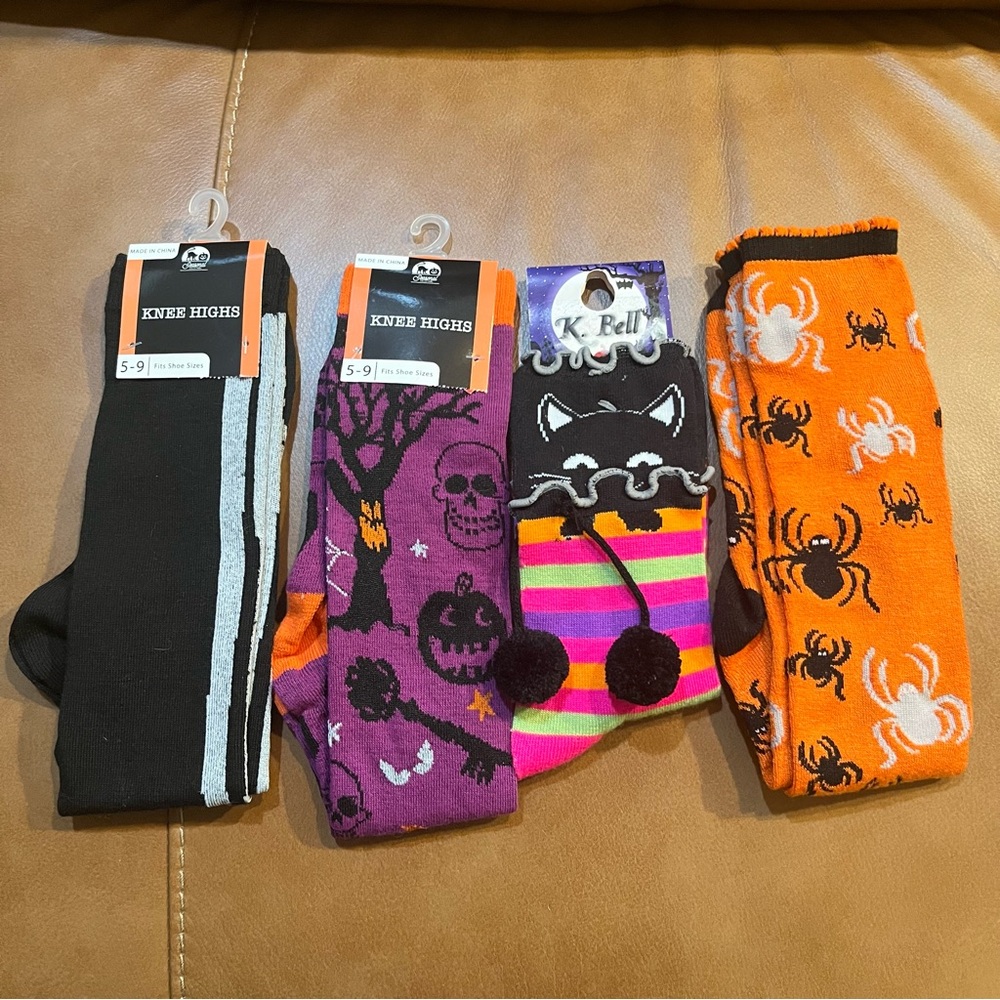 Halloween Socks Set‎ of 4 Skeleton Pumpkin Black Cat Spider Black Orange Purple